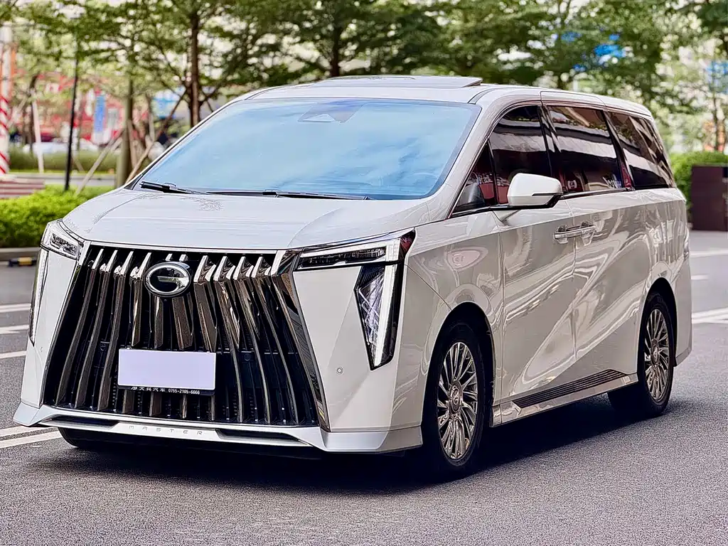 GAC Motor Trumpchi M8 2023 — фото 1