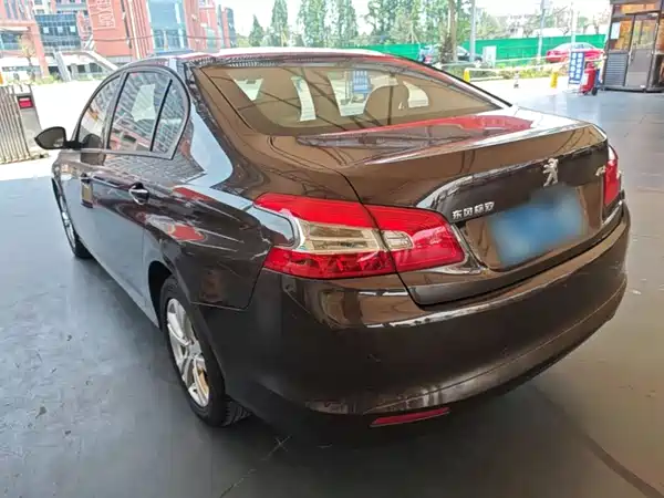Peugeot 408 2014