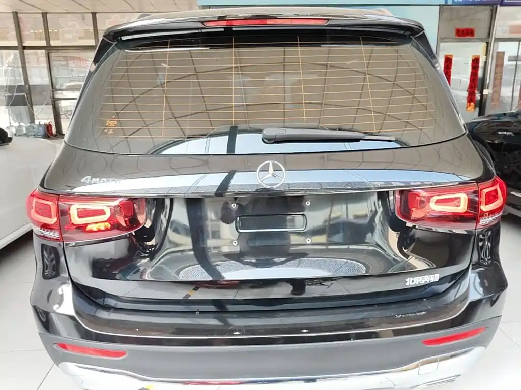 Mercedes-Benz GLB 2022