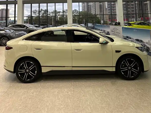 BYD Qin L 2025