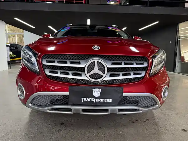 Mercedes-Benz GLA 2017