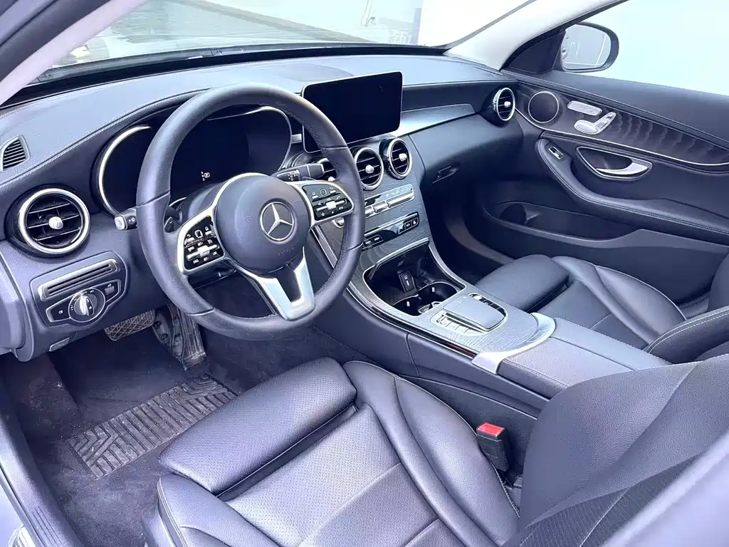 Mercedes-Benz C-Class 2019 — фото 5