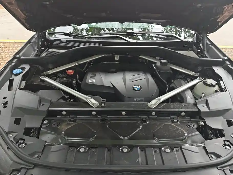 BMW X5 2025 — фото 10