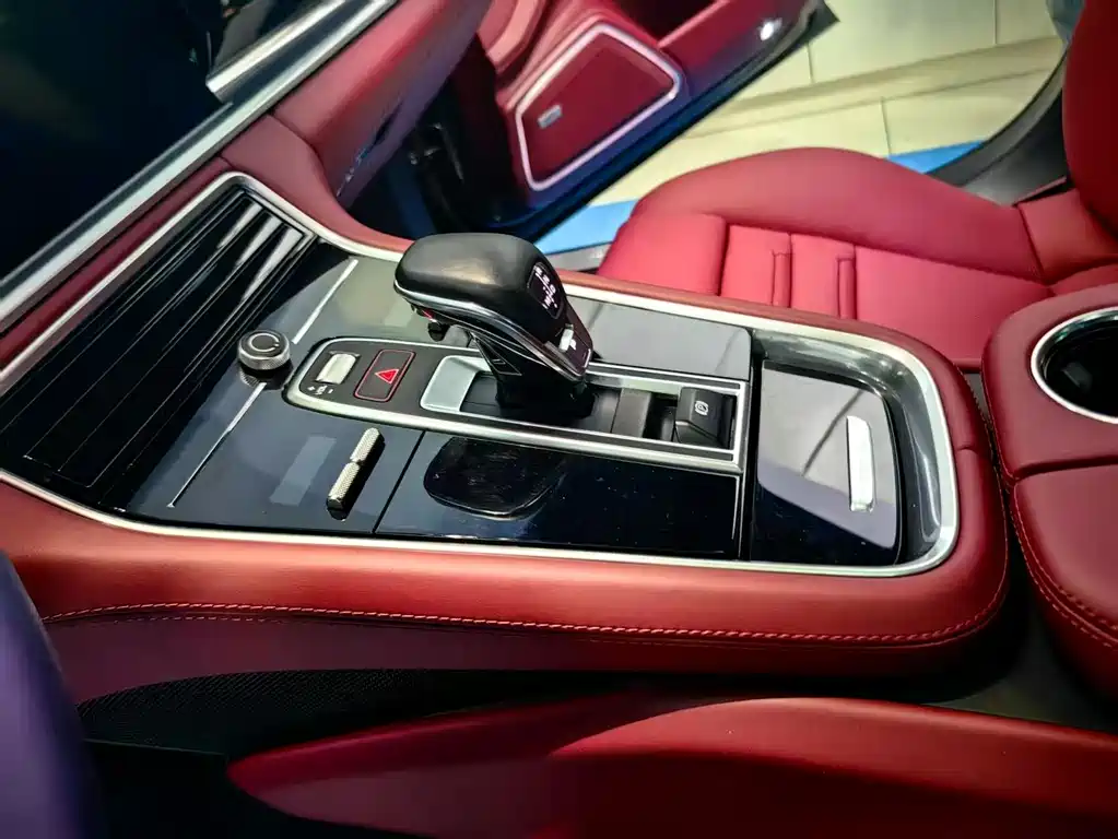 Porsche Panamera 2019 — фото 11