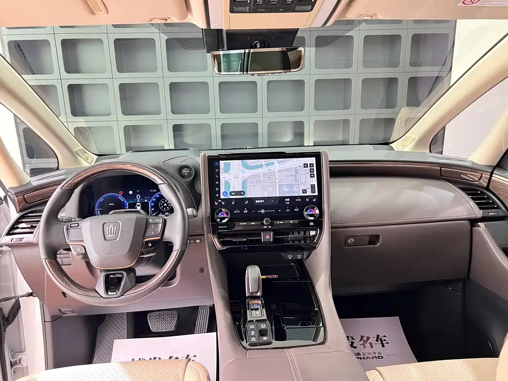 Toyota Vellfire 2024 — фото 25