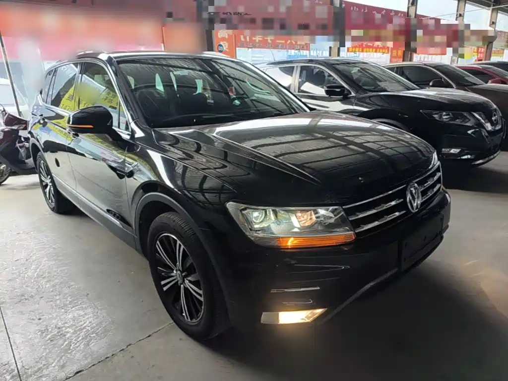Volkswagen Tiguan L 2020 — фото 22