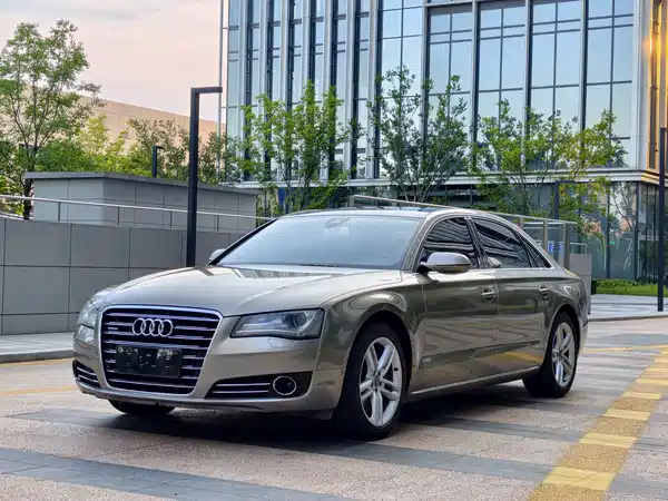 Audi A8 2011