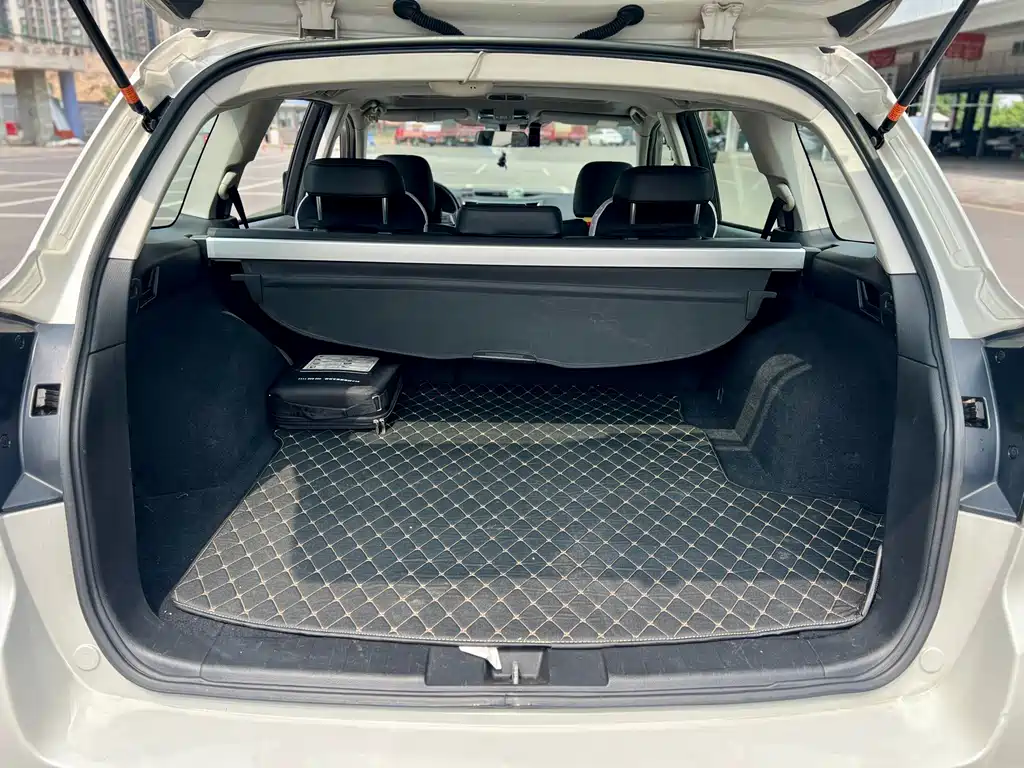 Subaru Outback 2013 — фото 17