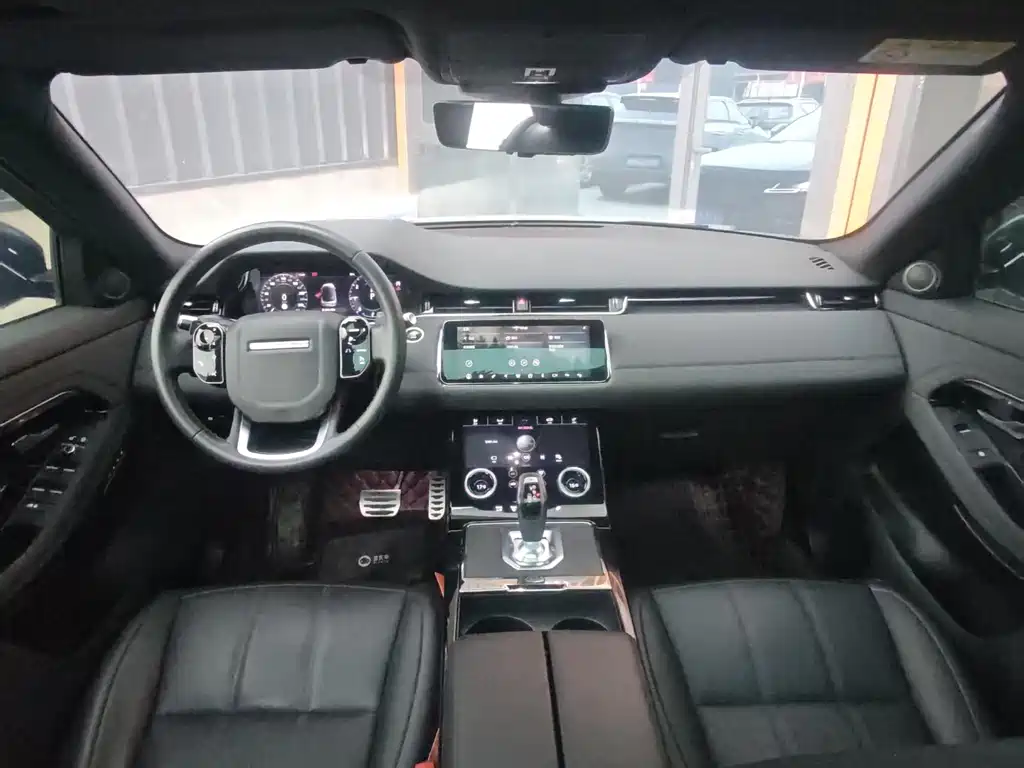 Land Rover Evoque 2020 — фото 5