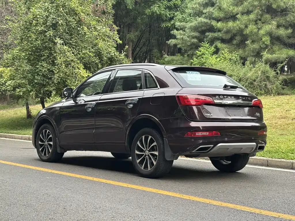 Zotye SR7 2016 — фото 4