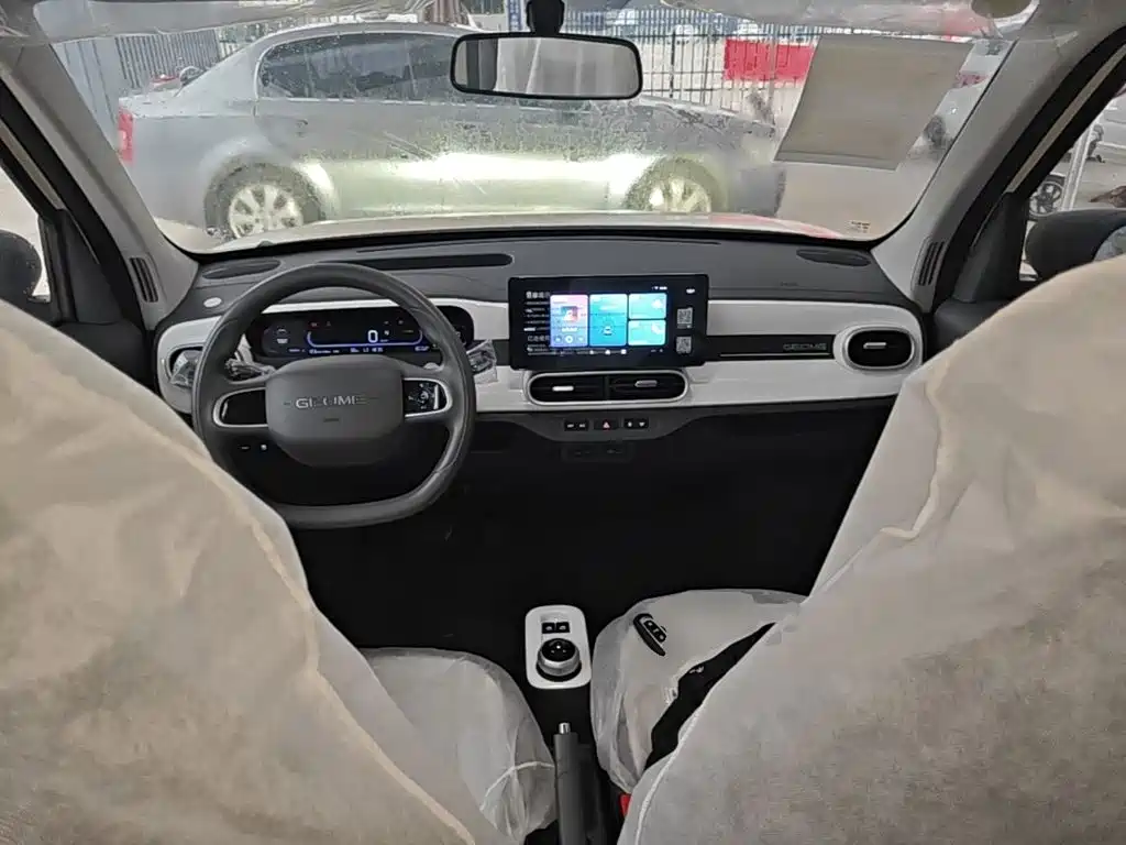 Geely Galaxy Panda 2026 — фото 10
