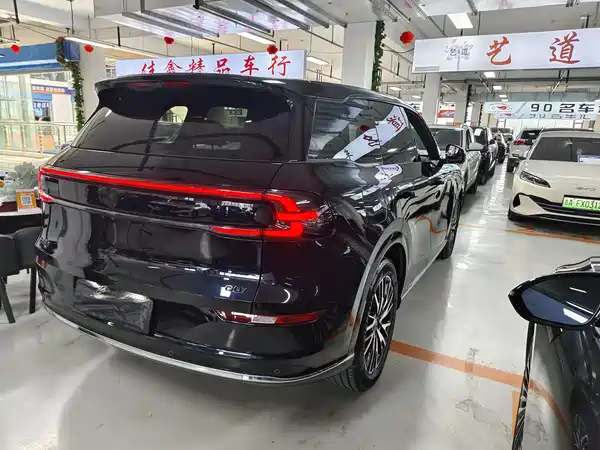 Changan Qiyuan Q07 2025