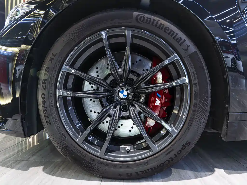 BMW M3 2022 — фото 11