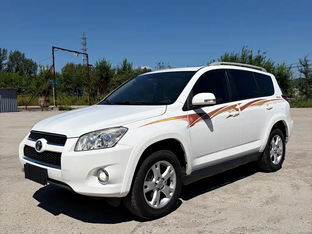 Toyota RAV4 2013