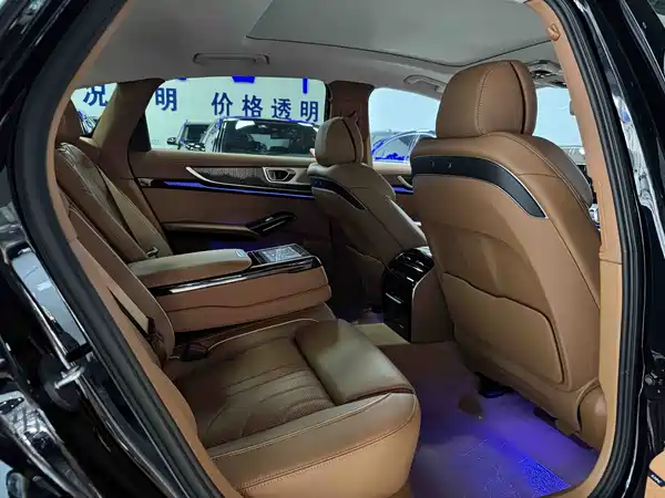 Hongqi H9 2025