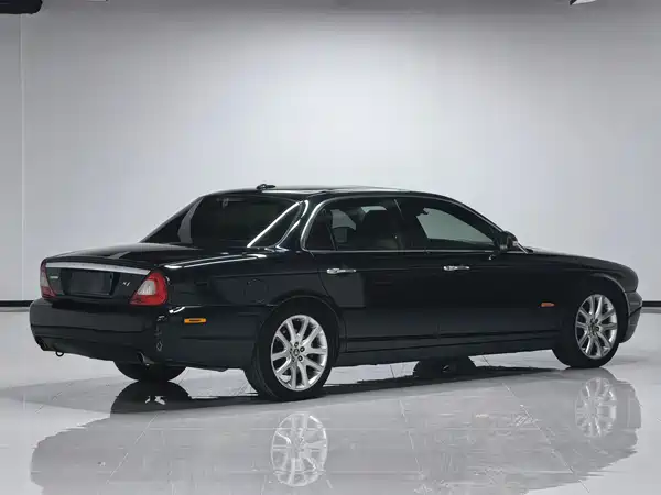 Jaguar XJ 2007