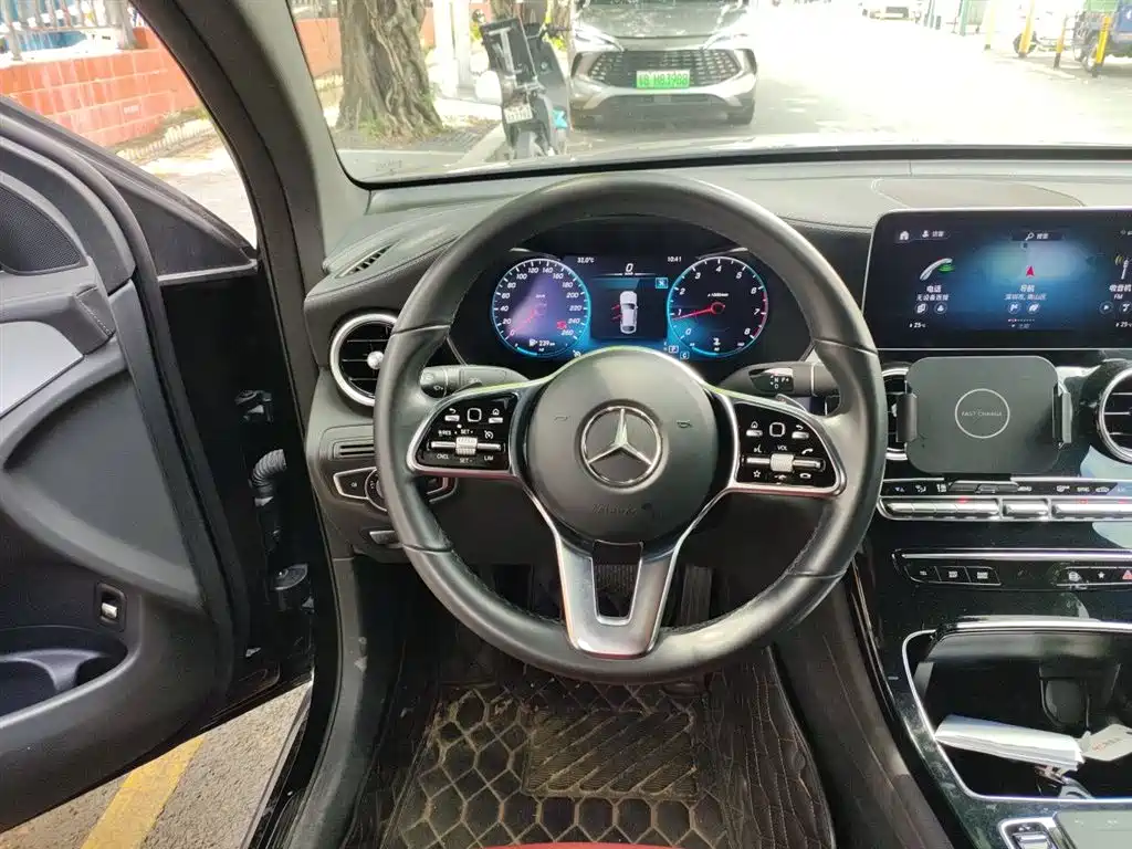 Mercedes-Benz GLC Coupe 2023 — фото 11