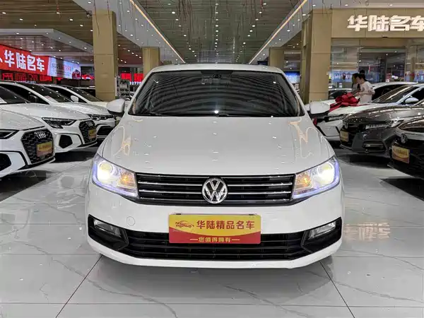 Volkswagen Santana 2015