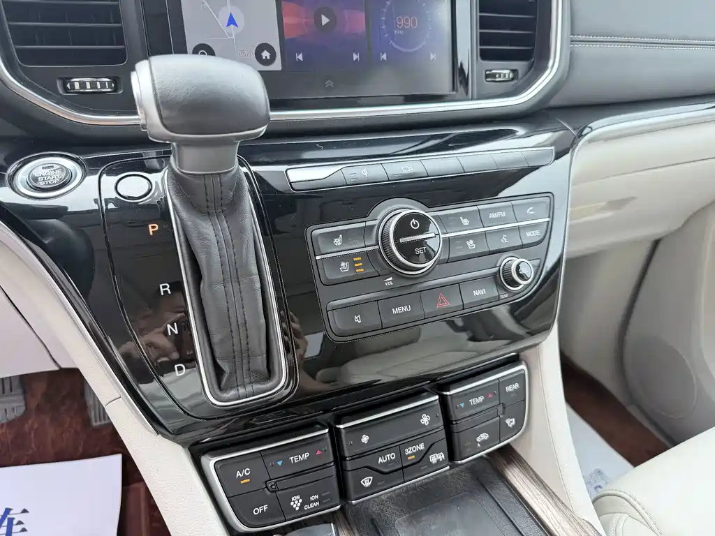 GAC Trumpchi M8 2019 — фото 6