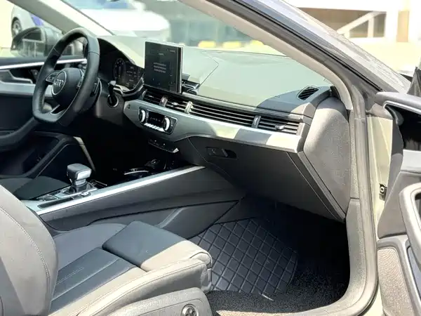 Audi A5 2024