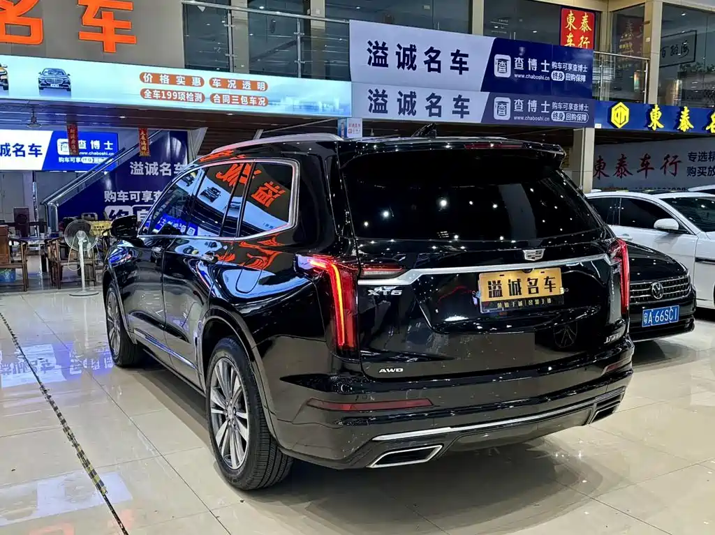Cadillac XT6 2020 — фото 15