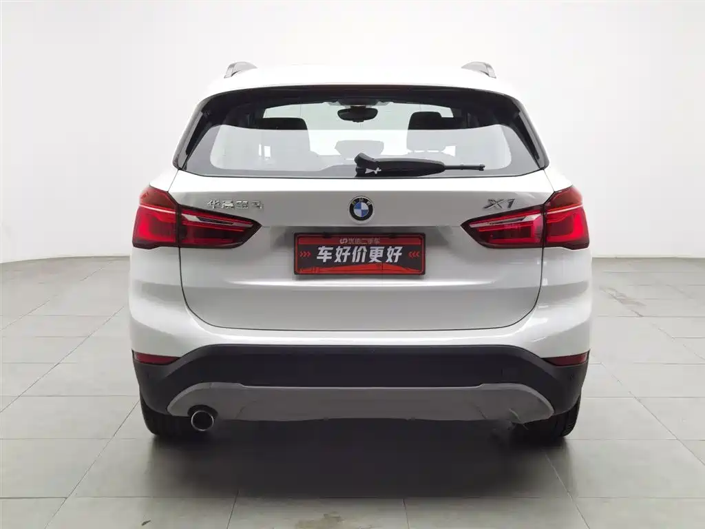 BMW X1 2017 — фото 4