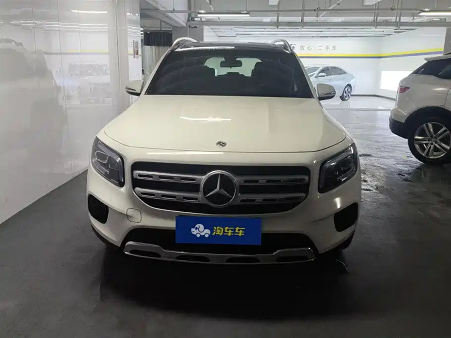 Mercedes-Benz GLB 2023 — фото 2