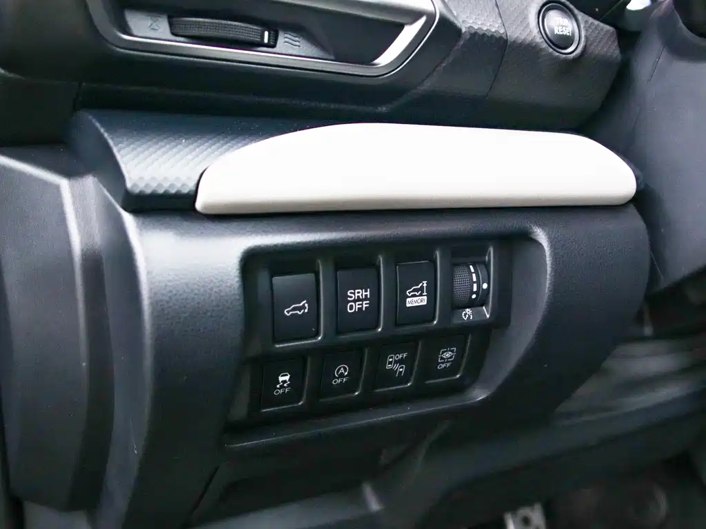 Subaru Forester 2022 — фото 10