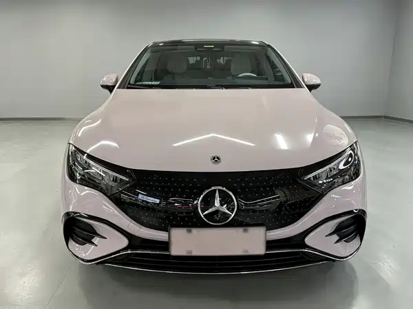 Mercedes-Benz EQE 2024