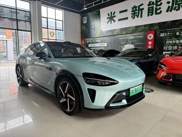 Xiaomi YU7 2025