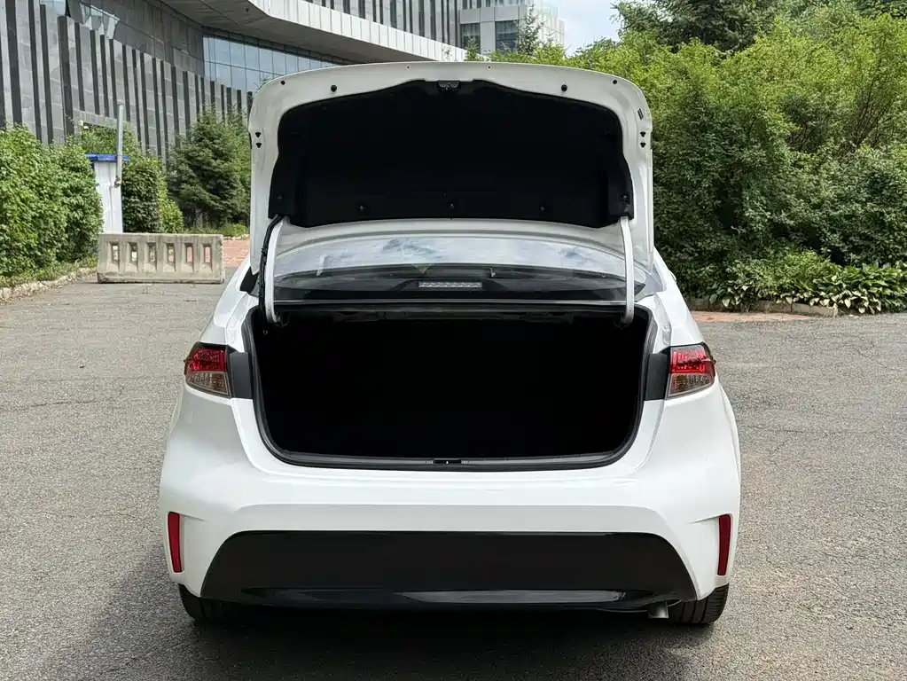Toyota Levin 2023 — фото 17