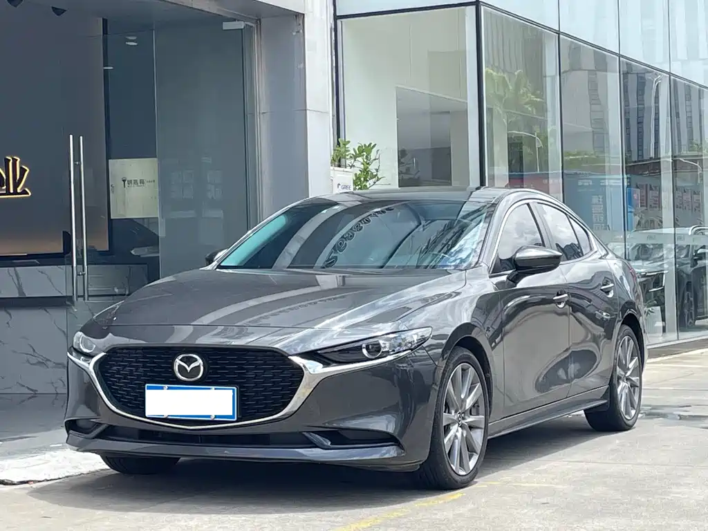 Mazda 3 Axela 2023