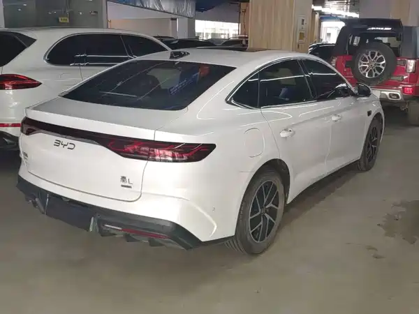 BYD Qin L 2025