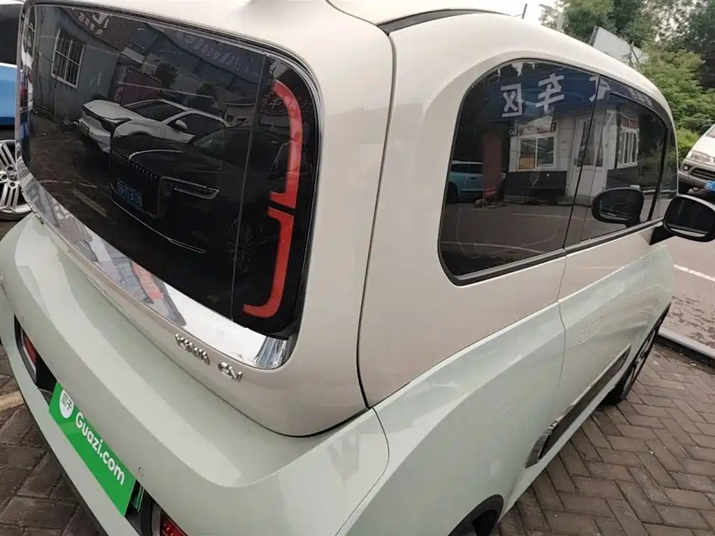 Baojun KiWi EV 2023 — фото 8
