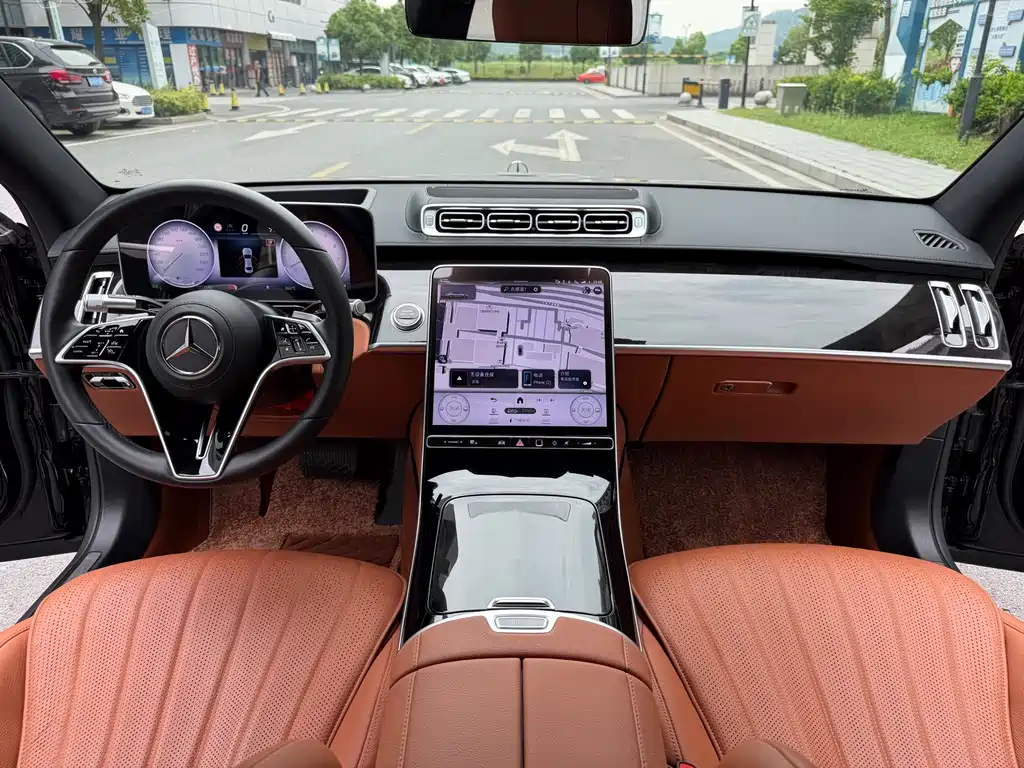 Mercedes-Benz S-Class 2025 — фото 16