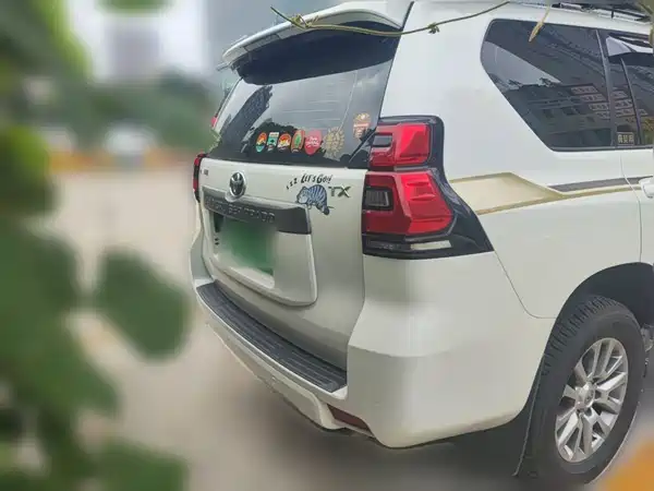Toyota Prado 2018