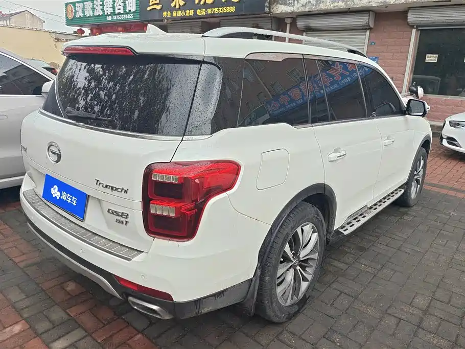 GAC Motor Trumpchi GS8 2017 — фото 3