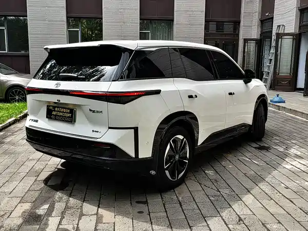 Toyota bZ3X 2025
