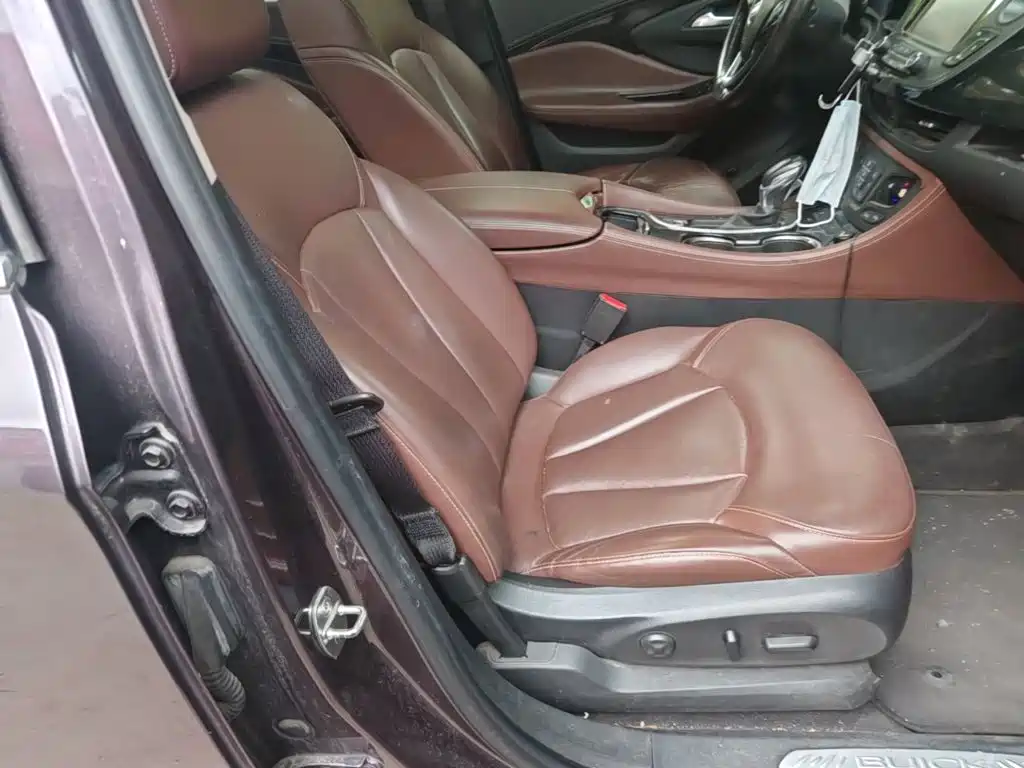Buick Envision Plus 2018 — фото 25