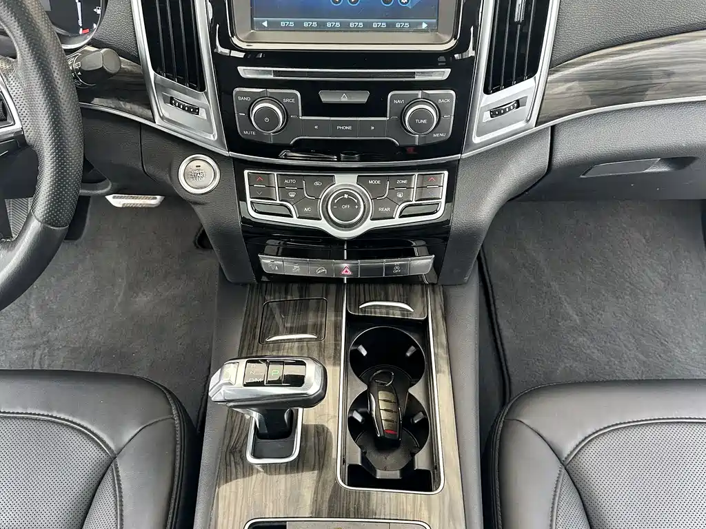 Haval H9 2018 — фото 10