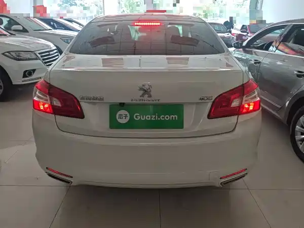 Peugeot 408 2016