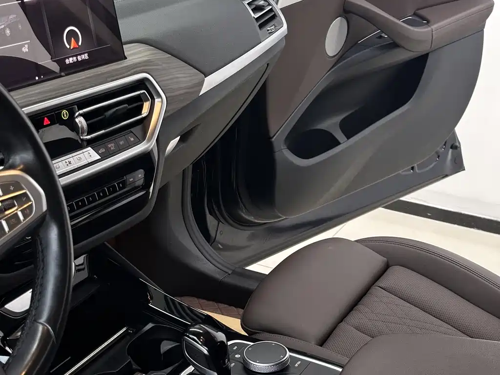 BMW X3 2023 — фото 10