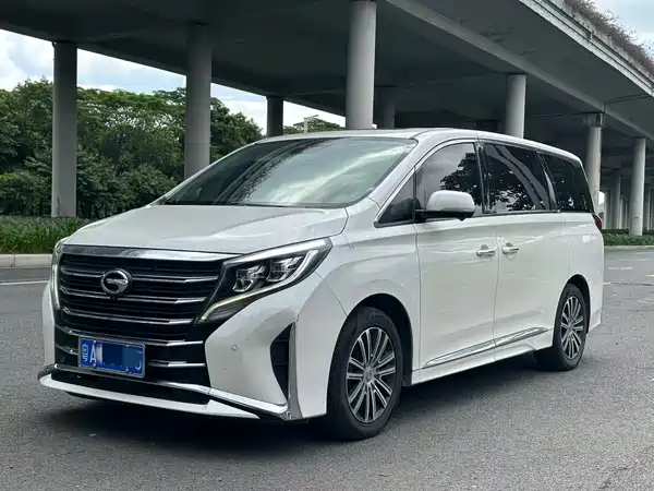 GAC Trumpchi M8 2022