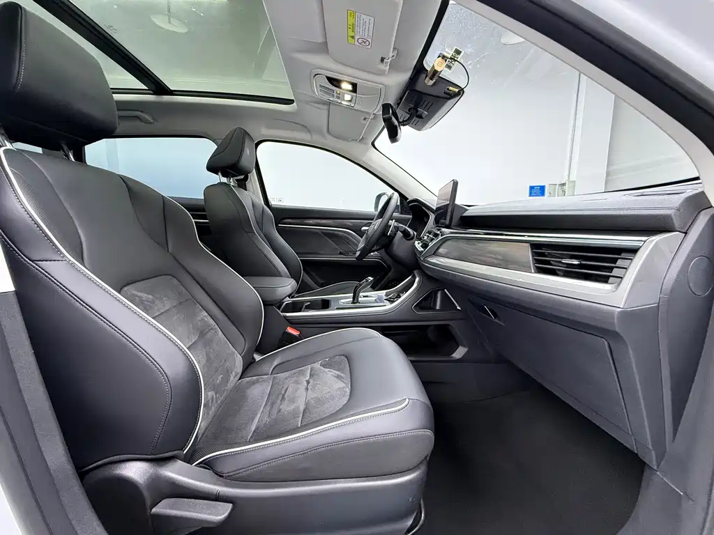 Haval H6 2023 — фото 11