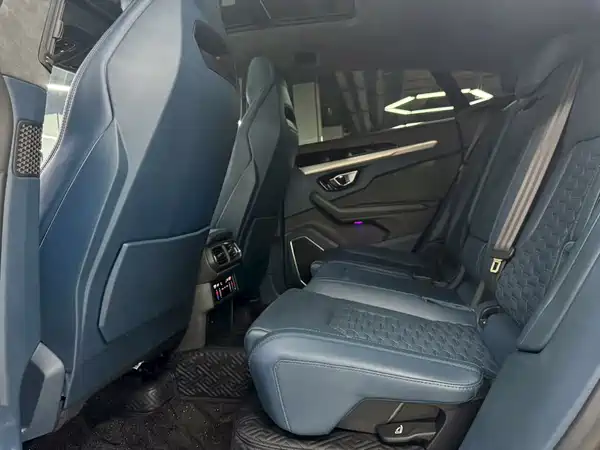 Lamborghini Urus 2020