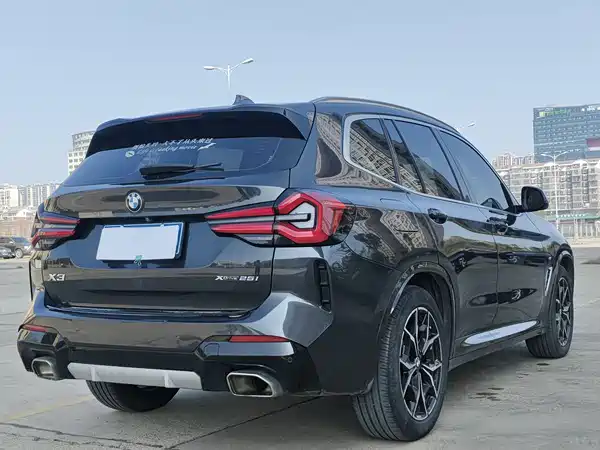 BMW X3 2021