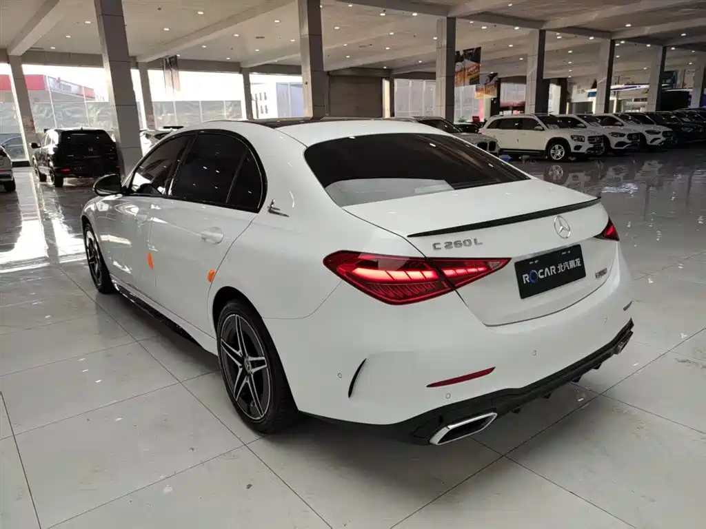 Mercedes-Benz C-Class 2023 — фото 29