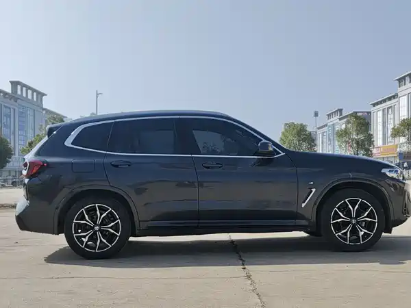 BMW X3 2021