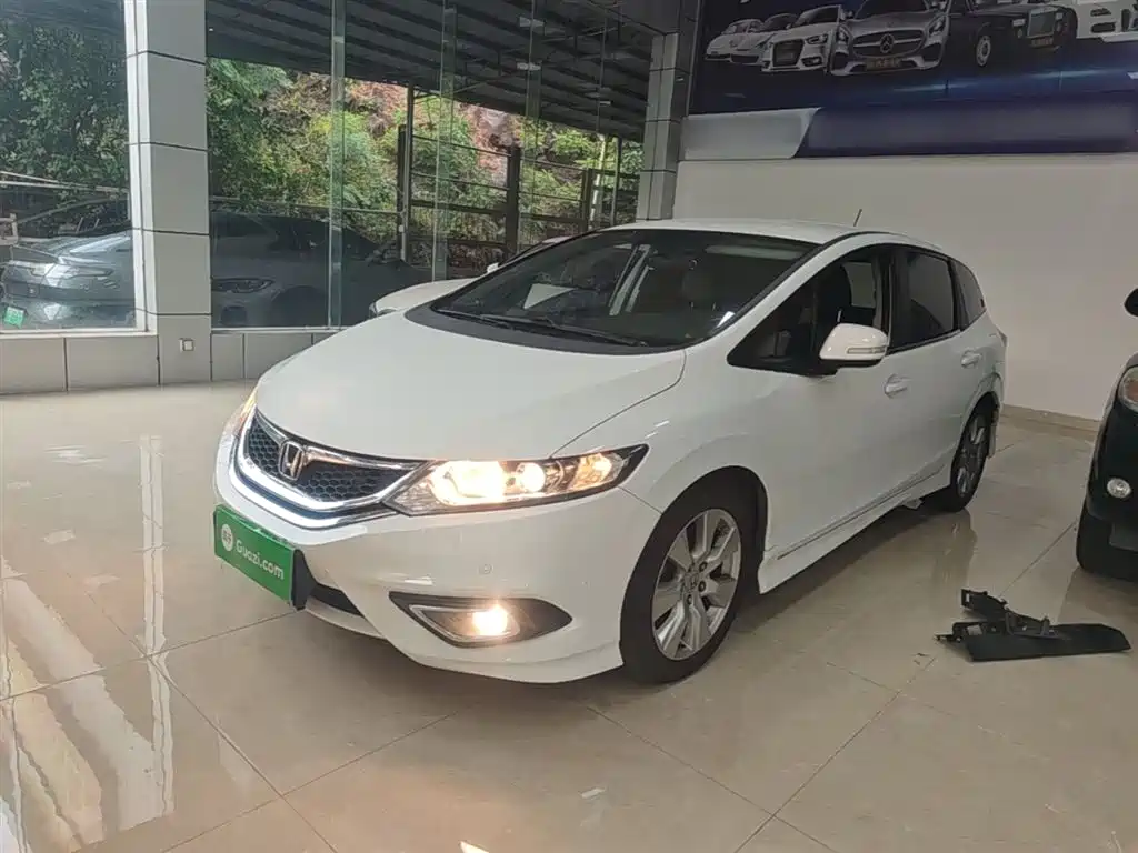 Honda Jade 2015 — фото 2