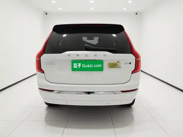 Volvo XC90 2023